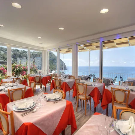 Konukevi In Bb - Ischia, 1 Relaxing Doubles With Sea View Imperamare