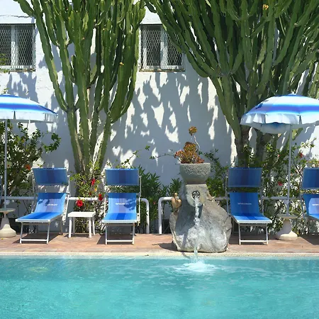 In Bb - Ischia, 1 Relaxing Doubles With Sea View Imperamare